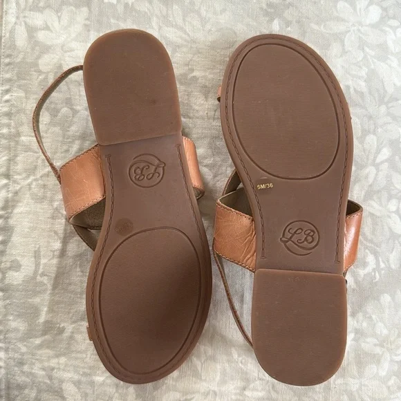 NEW NEVER WORN Lucky Brand leather sandals size 6M - Picture 2 of 6